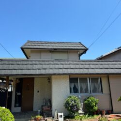 屋根の重ね張りと塗装で、この先何十年もの美観と安心をご提供 /松阪市/M様邸/アフター
