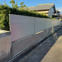重たいブロック塀を解体して地震対策。倉庫を解体して駐車場に／松阪市／S様邸