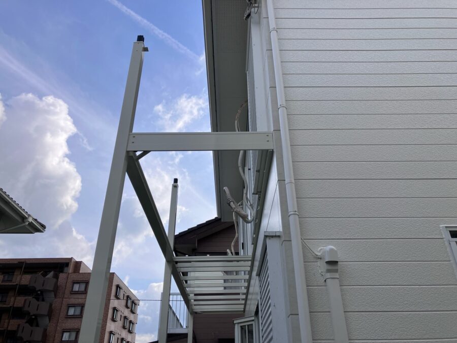 外壁・内装・バルコニー全面リフォームで、安心安全な住まいへ/松阪市/松浦様/施工中