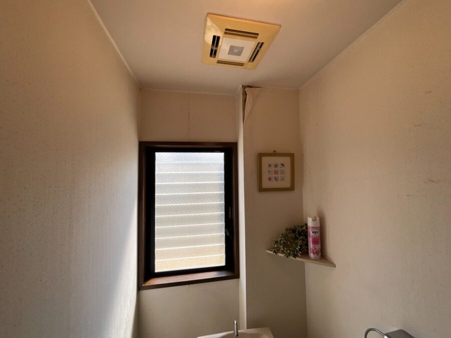 水が流れないトラブルを根本解消！井戸水から上水道に切り替えるトイレリフォーム／松阪市新町／O様邸／施工前