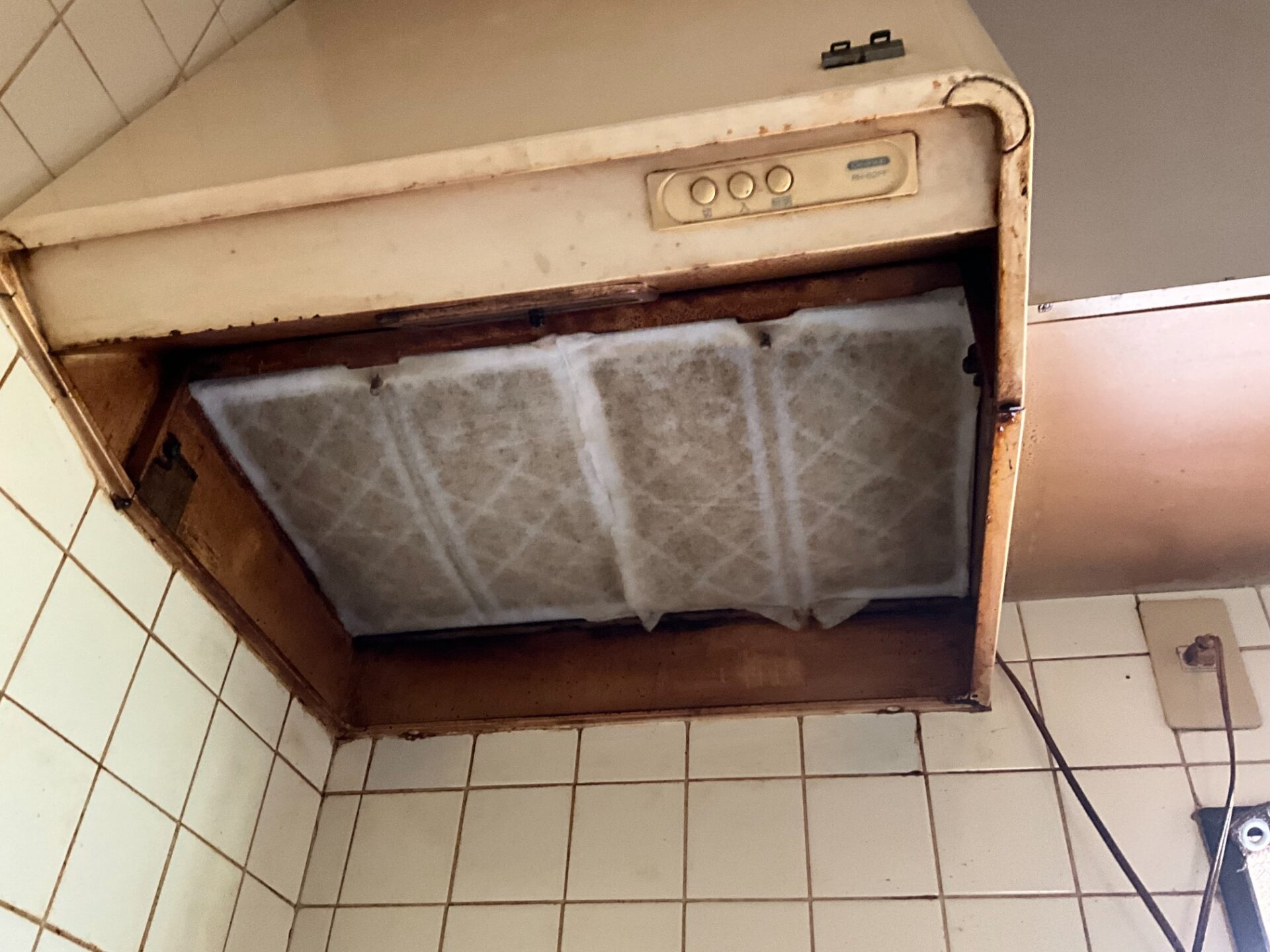 費用を抑えつつ快適に！シンプル機能で叶えたキッチン＆トイレリフォーム／三重県／I様邸／施工前