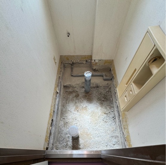 水が流れないトラブルを根本解消！井戸水から上水道に切り替えるトイレリフォーム／松阪市新町／O様邸／施工中