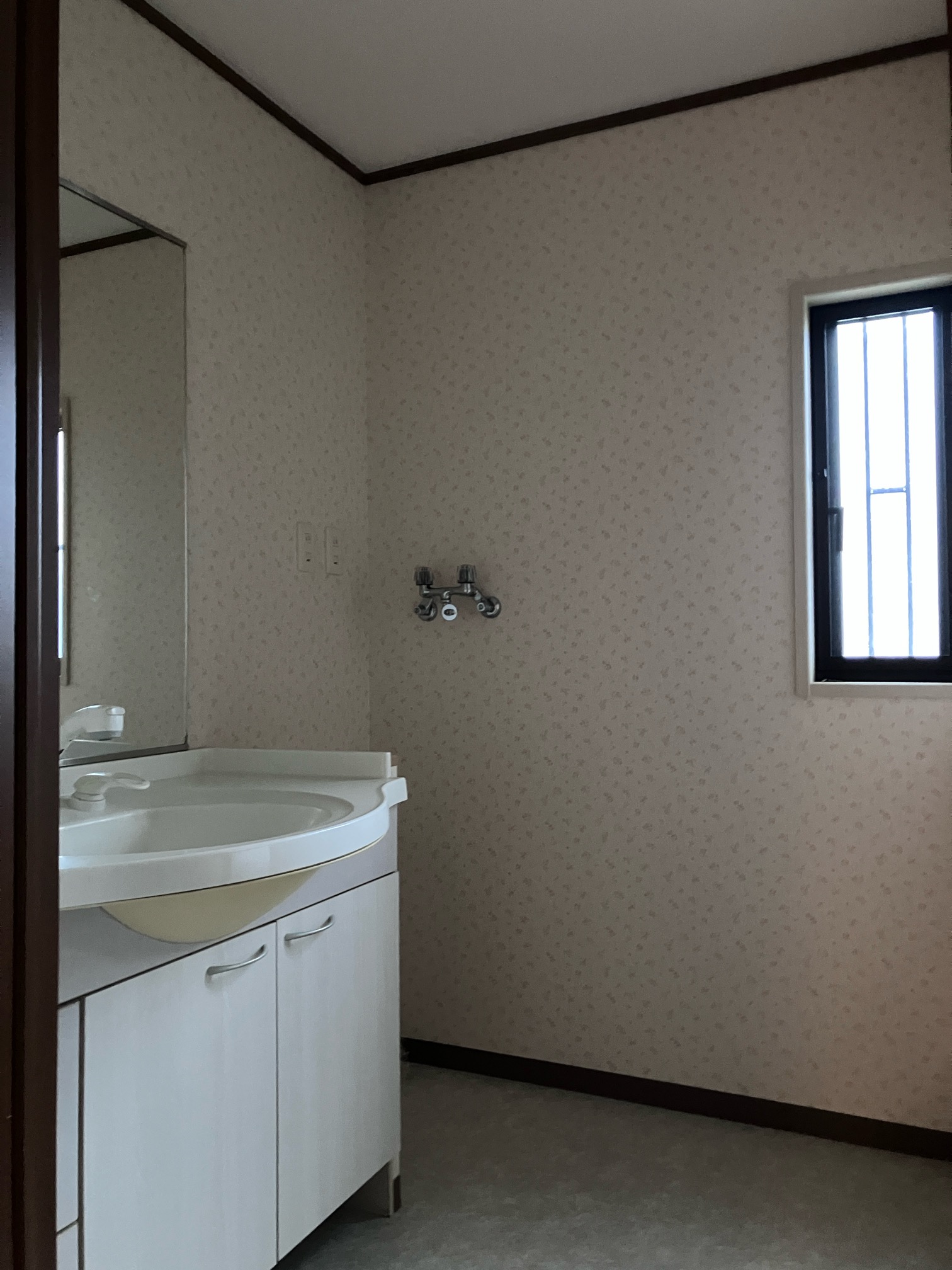 施工後の洗面室