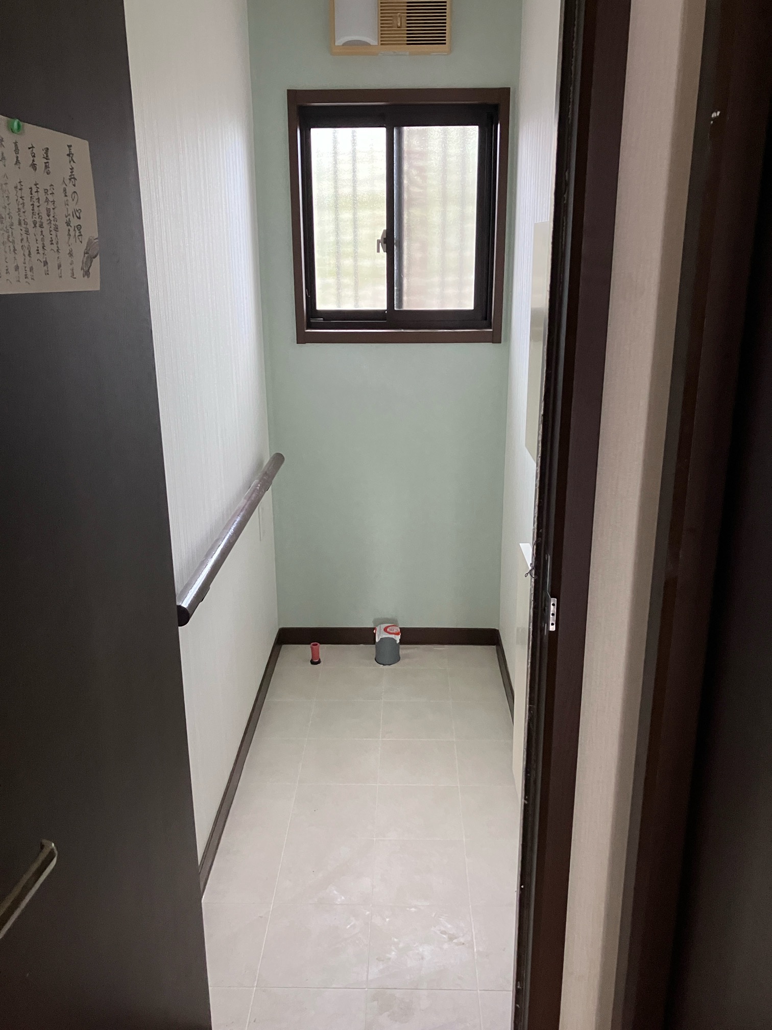 施工中のトイレ