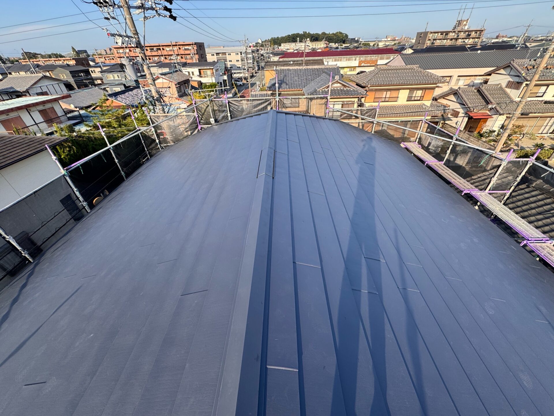 カバー工法後の屋根