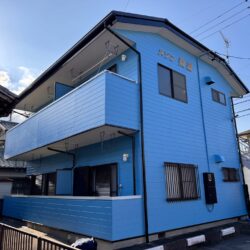 外壁塗装後の建物