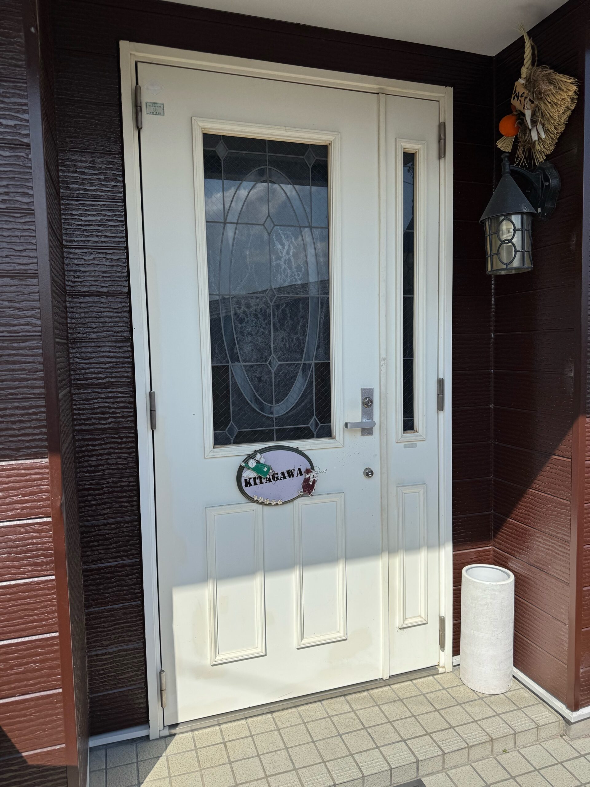 施工前の玄関ドア