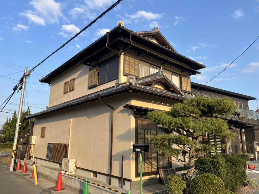 外壁塗装と内窓設置で叶える、安心・快適な住まいづくり／松阪市／T様邸