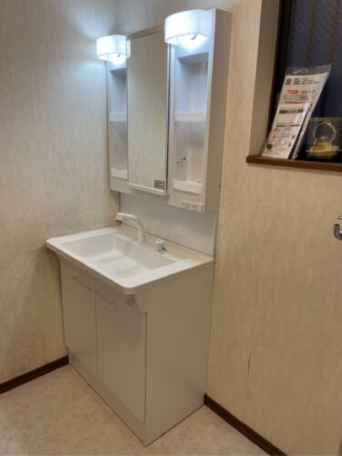 【長年の劣化により配管故障】洗面取替工事