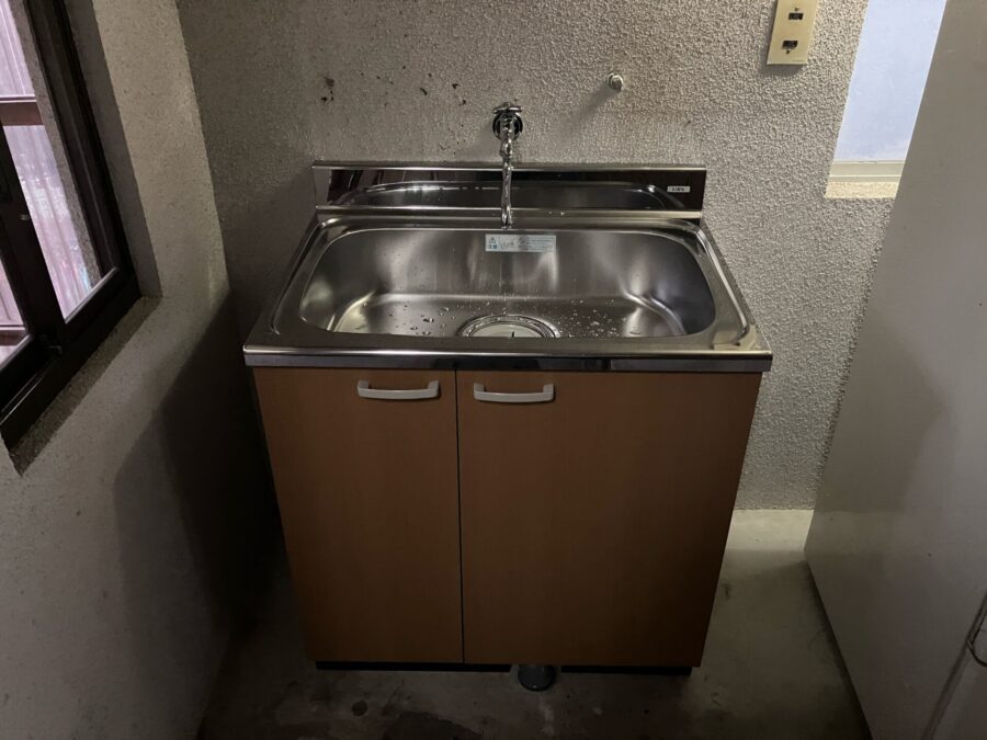 外部キッチンを流しへ変更