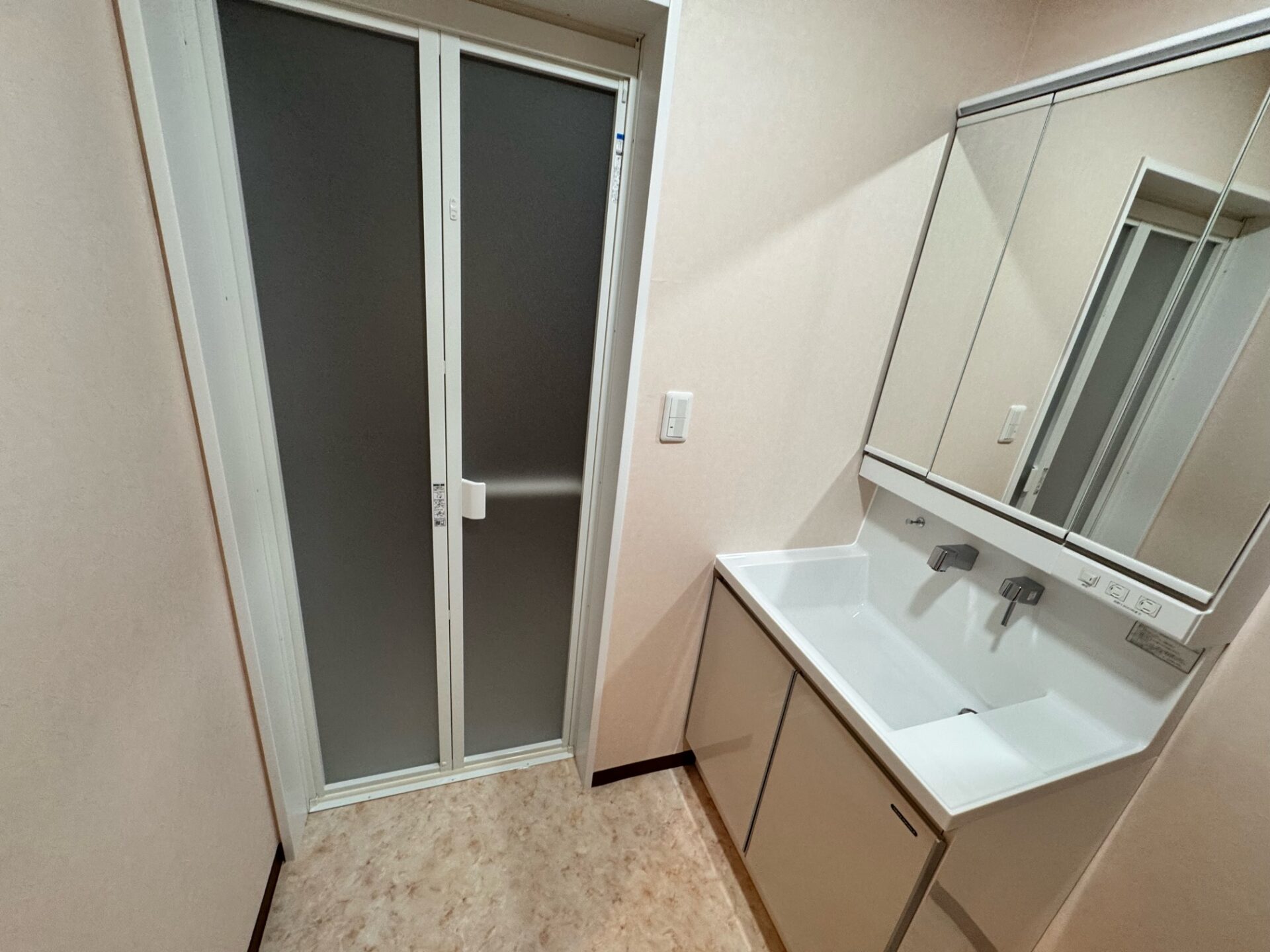 施工後の洗面脱衣室