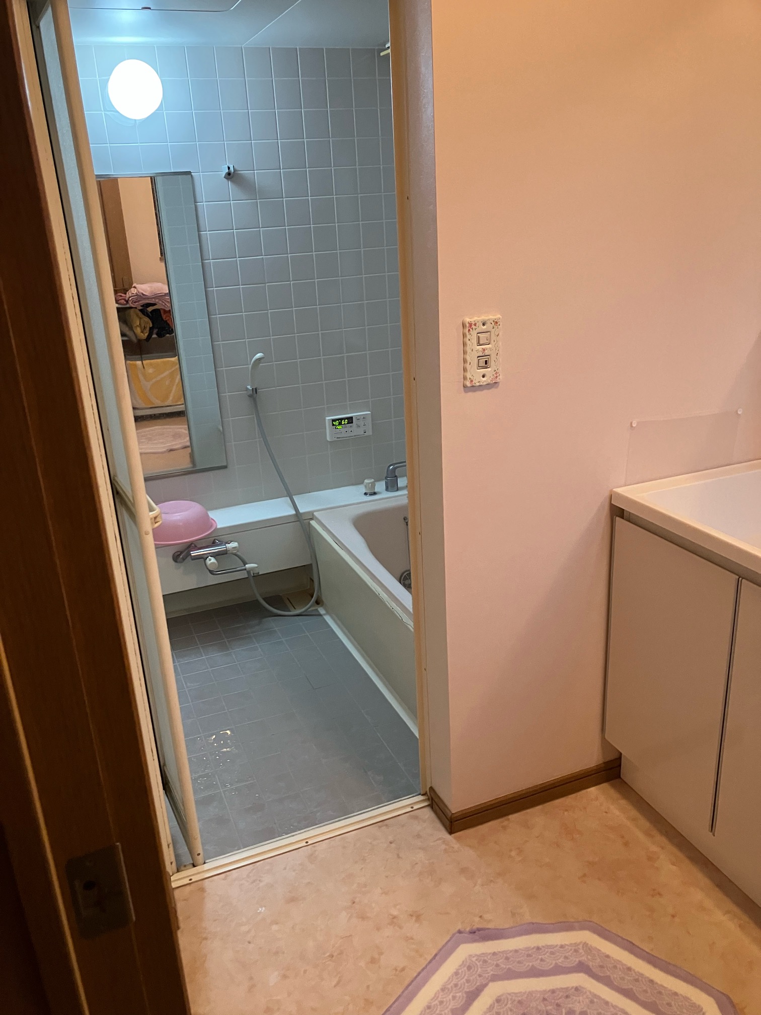 リフォーム前の浴室