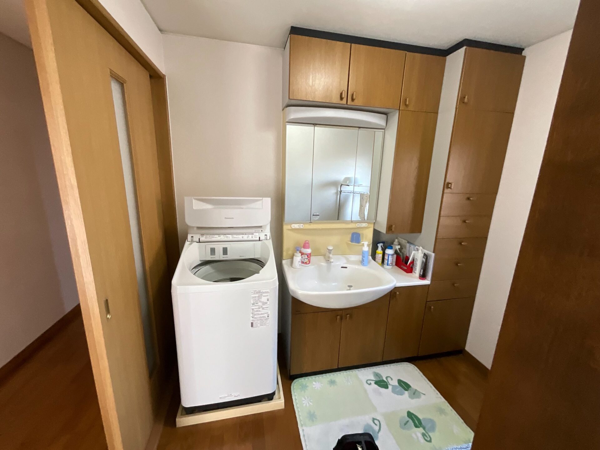 リフォーム前の洗面脱衣室