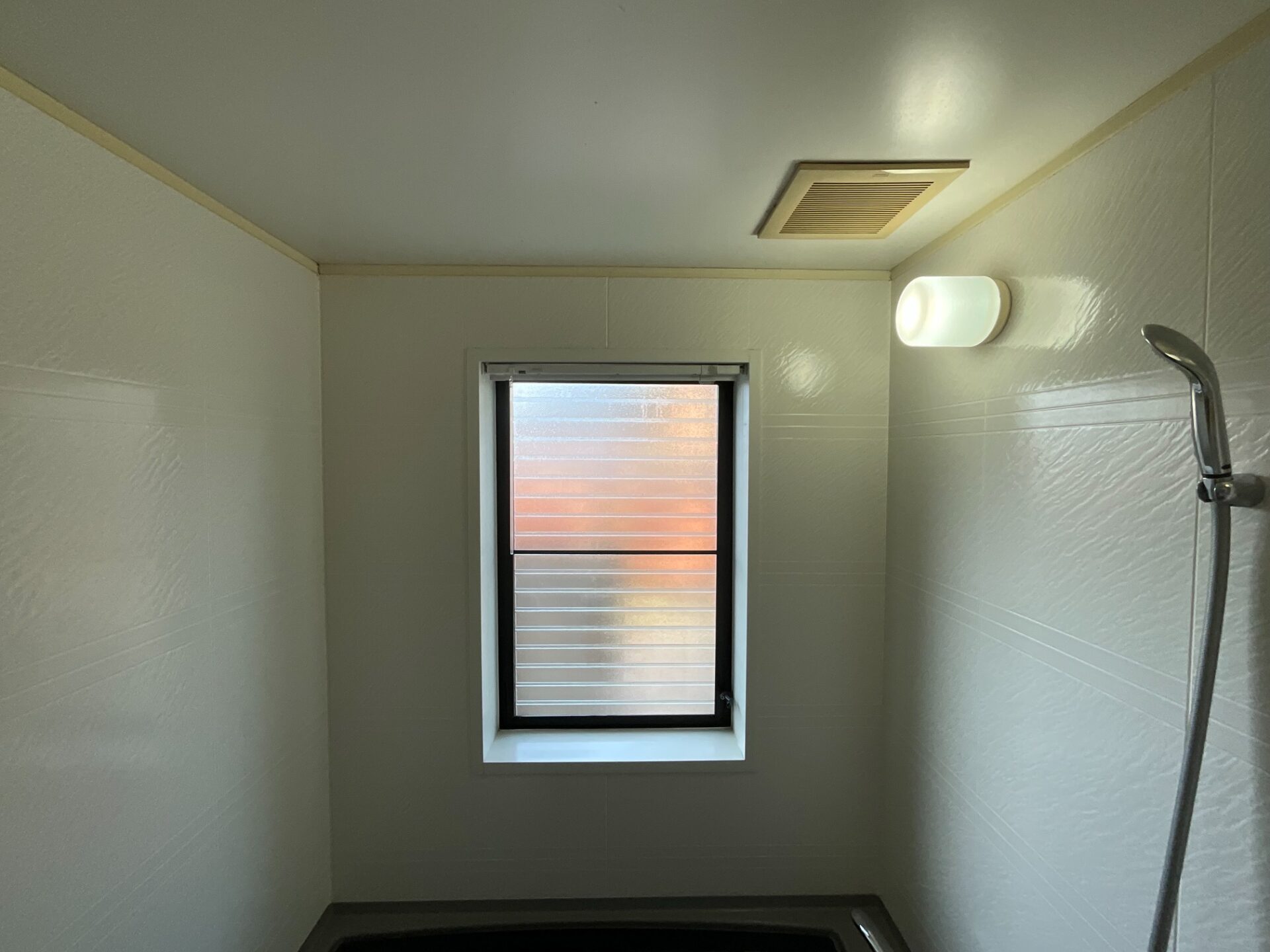 リフォーム前の浴室の窓