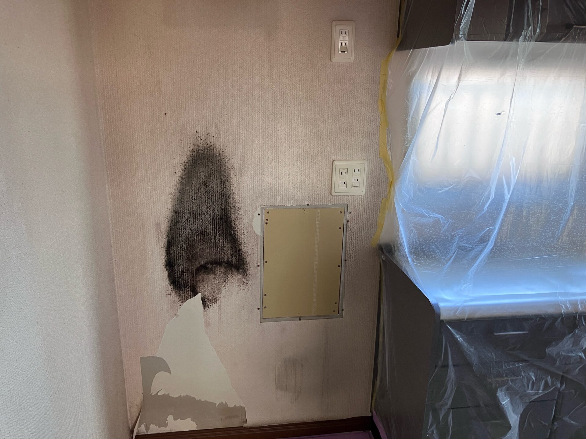 キッチン解体・交換後の様子