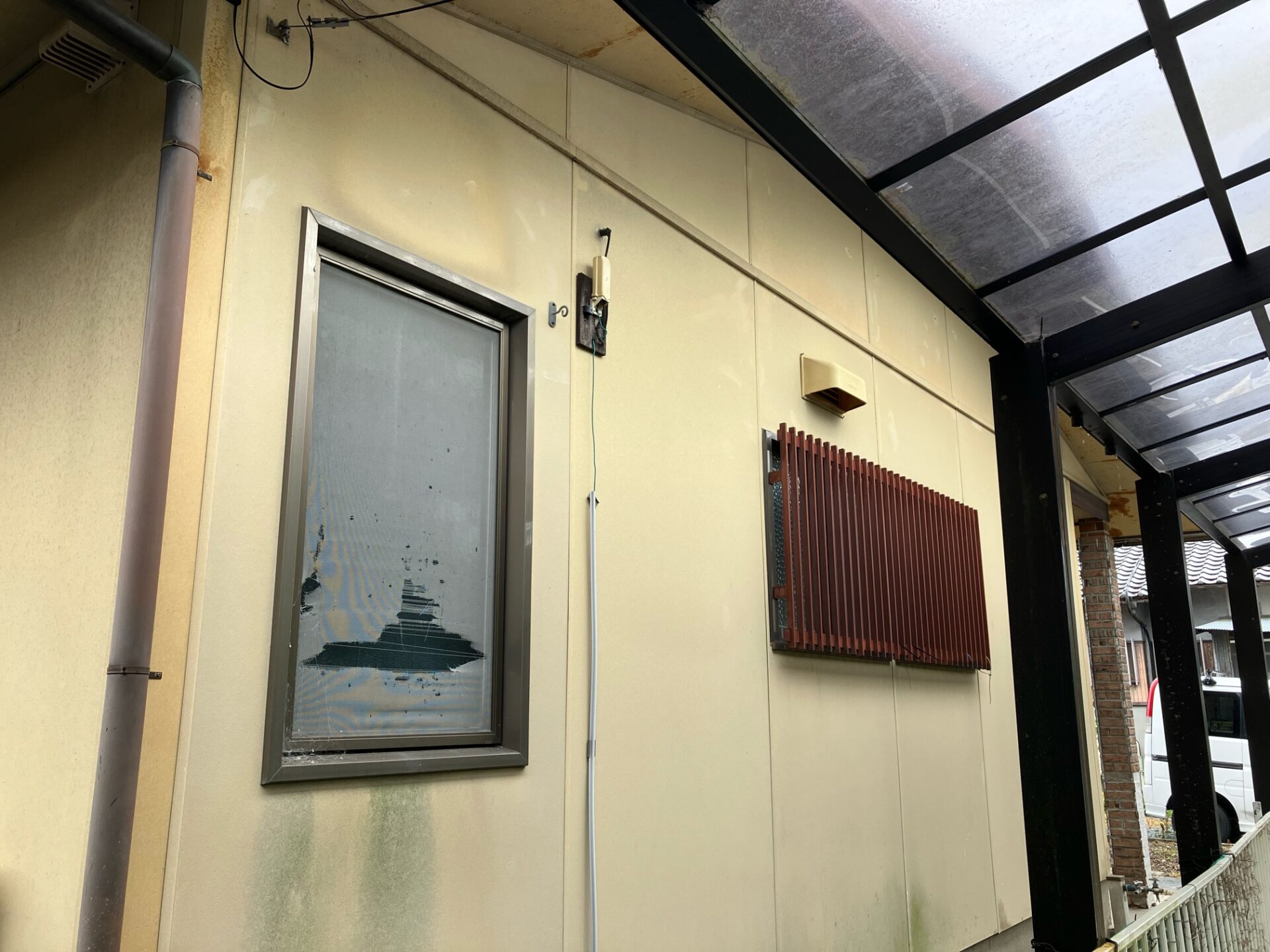 リフォーム前の外壁