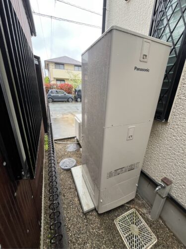 【水がぽたぽた漏れてきた。】エコキュート取替工事